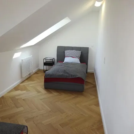 Nr 3 Georg Von Bach Sky Tv * Deidesheim